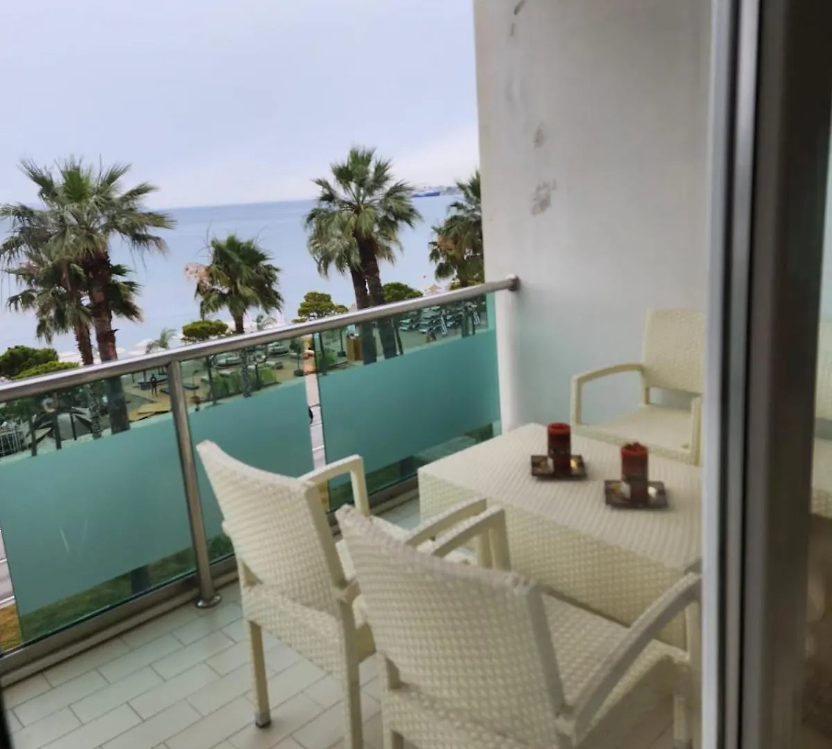 Jrl Residence Vlorë 0*,  Albanien