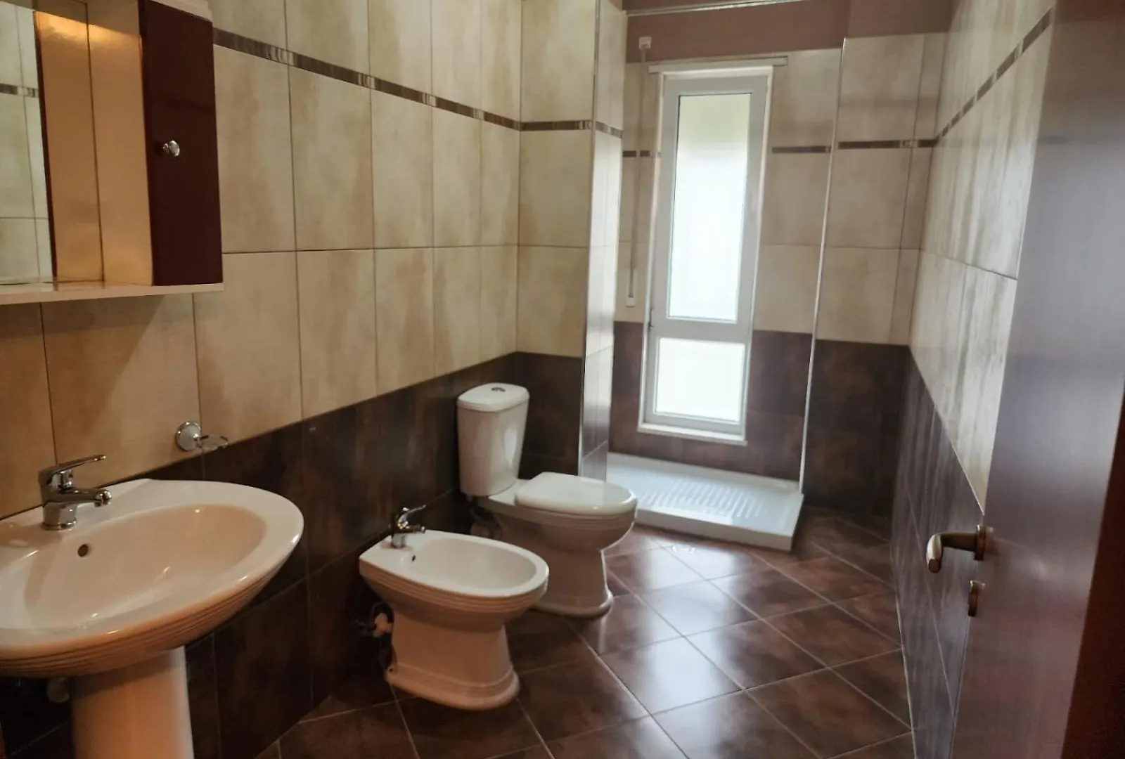 Lejlighed Jrl Residence Vlorë Albanien